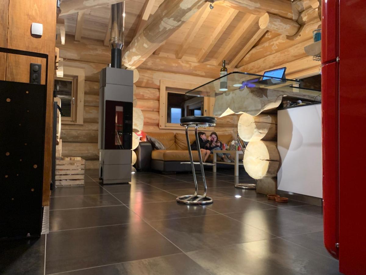 Chalet Anzac Chalet 5 Etoiles En Rondins Tout Neuf Unique Dans Les Aravis Les Villards-sur-Thônes المظهر الخارجي الصورة
