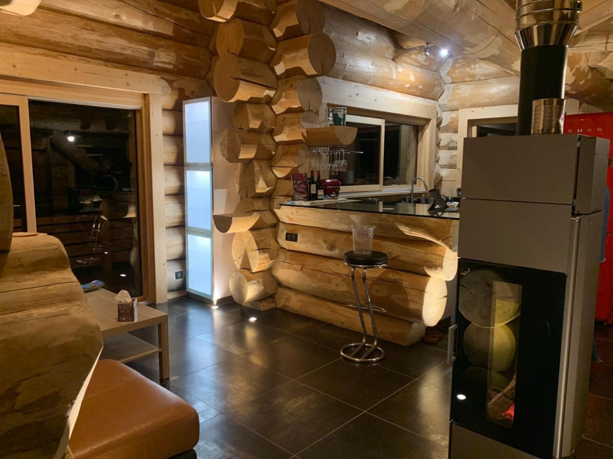 Chalet Anzac Chalet 5 Etoiles En Rondins Tout Neuf Unique Dans Les Aravis Les Villards-sur-Thônes المظهر الخارجي الصورة