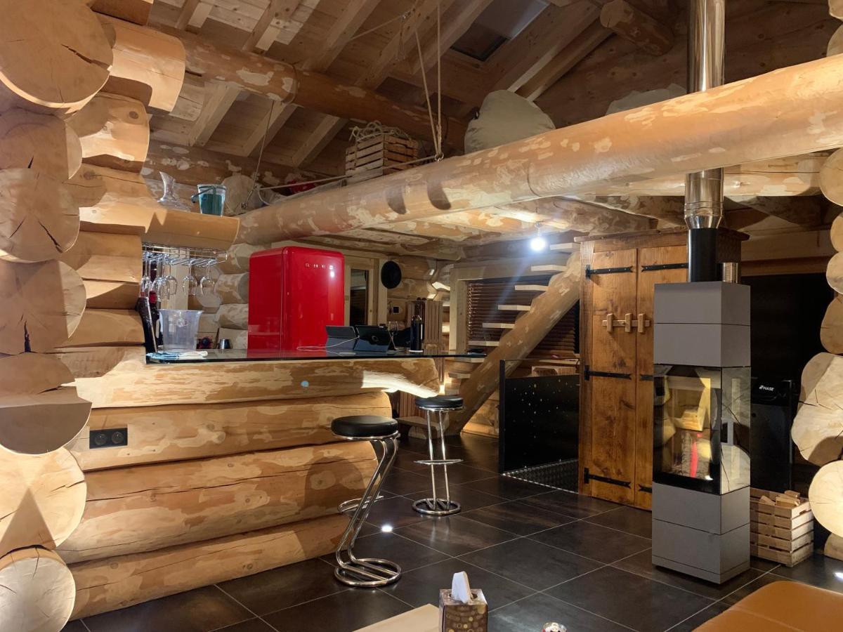 Chalet Anzac Chalet 5 Etoiles En Rondins Tout Neuf Unique Dans Les Aravis Les Villards-sur-Thônes المظهر الخارجي الصورة