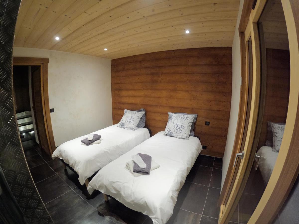Chalet Anzac Chalet 5 Etoiles En Rondins Tout Neuf Unique Dans Les Aravis Les Villards-sur-Thônes المظهر الخارجي الصورة