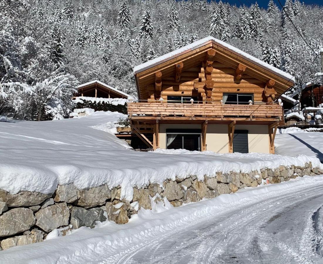 Chalet Anzac Chalet 5 Etoiles En Rondins Tout Neuf Unique Dans Les Aravis Les Villards-sur-Thônes المظهر الخارجي الصورة